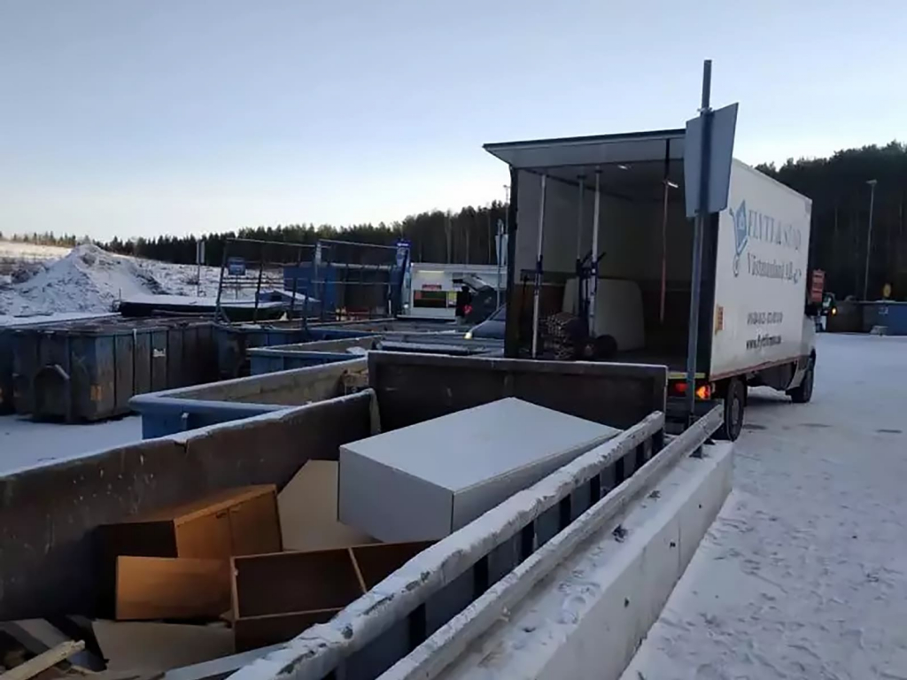 Vi utför en bortforsling till återvinningen